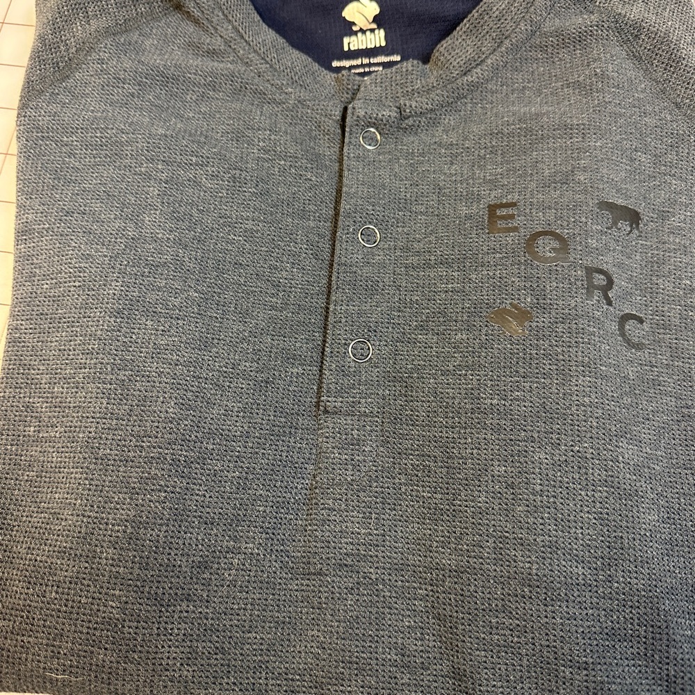 Charcoal Sweatshirt with Classic Crew Neck Design